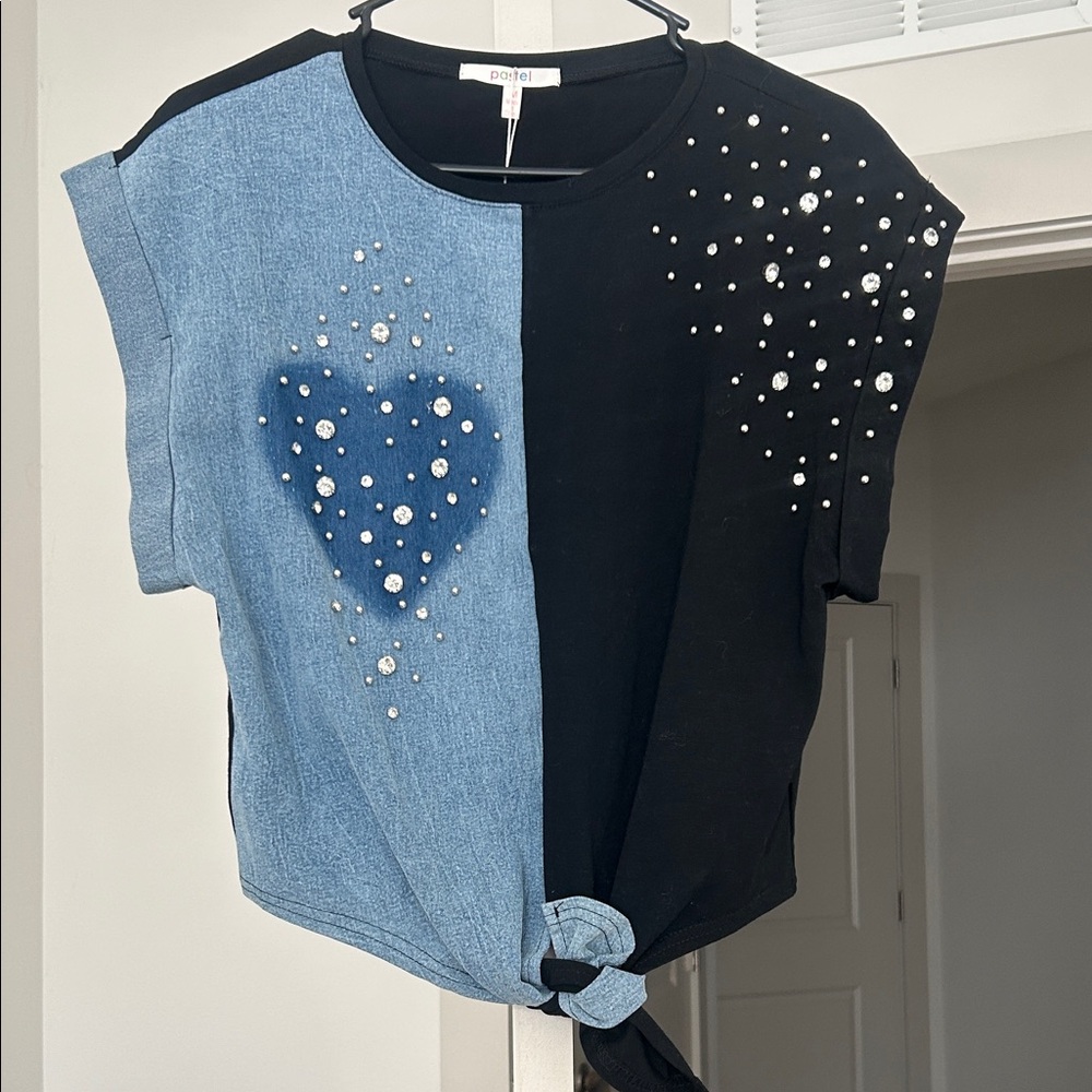 Pastels Black & Denim Blue Two-Tone Knot Front Tee